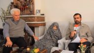 سخنان علیرضا اسلامی فر دبیر کنگره بزرگداشت در دیدار با سرکار خانم صفیه صفائی فرزند ارشد آیت الله دکتر صفایی همراه با قرائت اشعار مرحوم آیتی – اصفهان / شهریور ۱۳۹۷