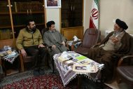 آیت الله طباطبایی نژاد ، نماینده ولی فقیه در استان اصفهان در دیدار اعضای ستاد کنگره بزرگداشت آیت الله مبارکه ای (ره) با ایشان: انصافا عنوان “علامه” برازنده شخصیت بزرگ مرحوم مبارکه ای است