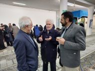 فیلم/روایت خاطره ای از مرحوم دکترسید کمال الدین صفایی فرزند گرامی علامه شهید مبارکه ای توسط استاد احمد بدیع زادگان در جمع خاندان سببی و نسبی علامه مبارکه ای/مسجد جامع مبارکه/۱۵ دی ماه ۱۴۰۱